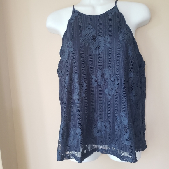 inTu Tops - inTu halter lace tank